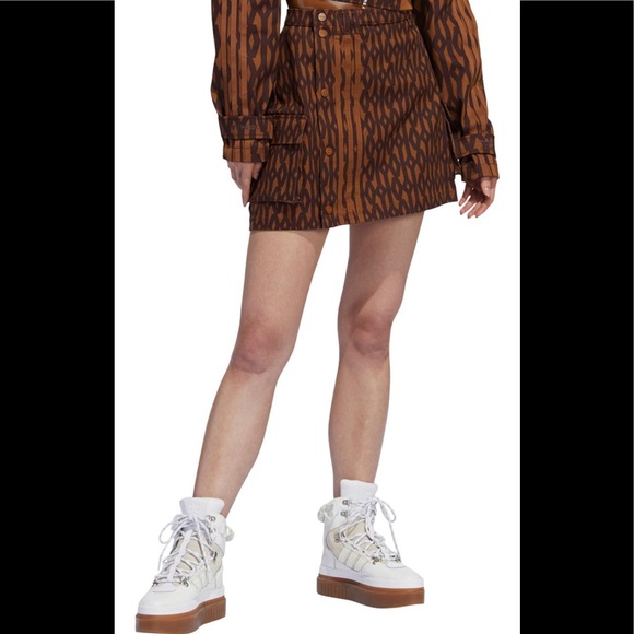 Ivy Park Monogram Miniskirt - Picture 2 of 6